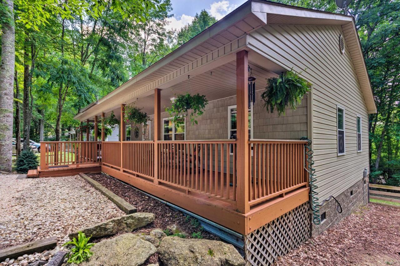 Beech Mountain Home With Covered Deck, Near Skiing! Экстерьер фото
