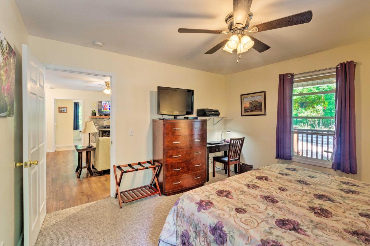Beech Mountain Home With Covered Deck, Near Skiing! Экстерьер фото